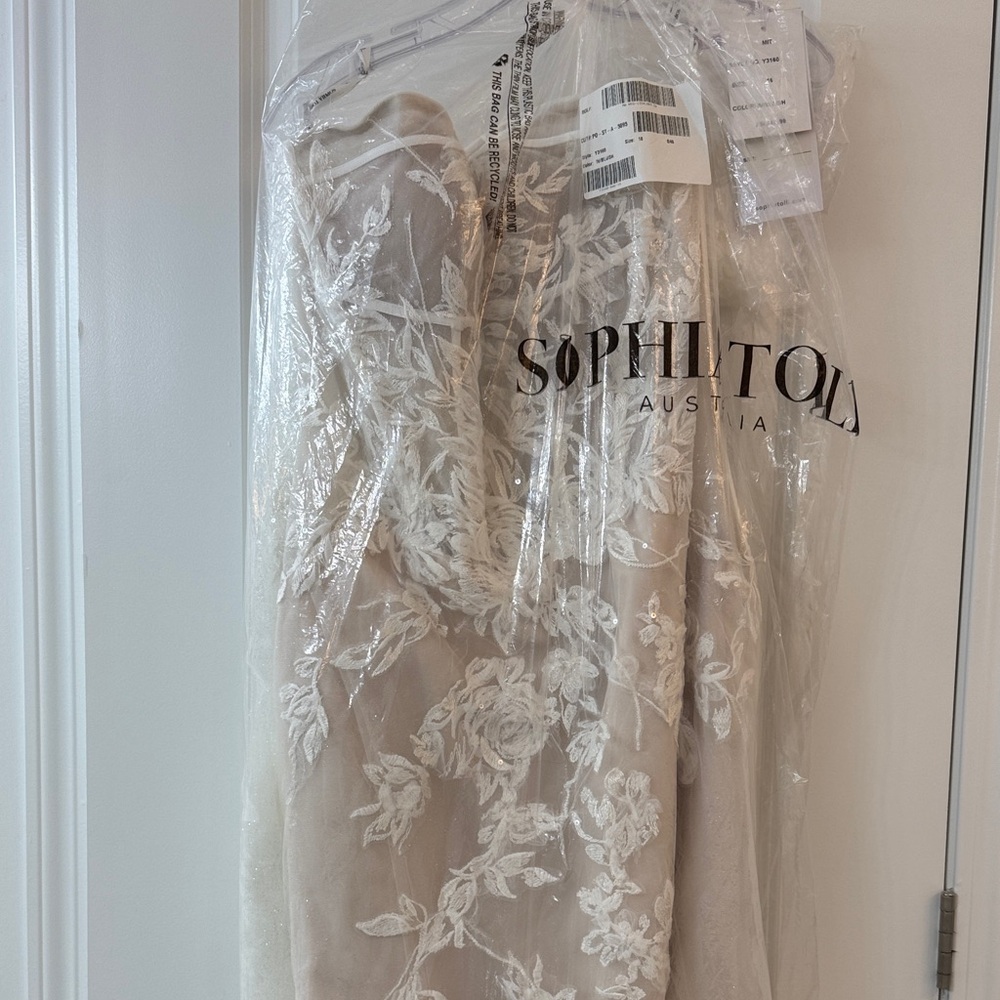 NWT Size 16 Sophia Tolli Wedding Dress Y3160 - Picture 8 of 16